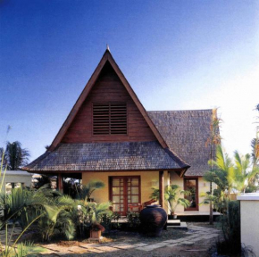  Tanjung Lesung Beach Hotel  Panimbang